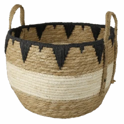Tarfaya Grass Baskets - Set Of 3 9 Tarfaya Grass Baskets - Set Of 3 -Jungalow 0850 0 1C PhotoRoom