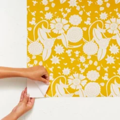 Idris Flower Wallpaper Pharaoh Gold - Opalhouse™ Designed With Jungalow™ -Jungalow GUEST afa3c2c7 d4a3 4da6 989a 5ea8e7d3bc25