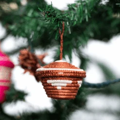 Clay & Coral Basket Trio Ornaments 10 Clay & Coral Basket Trio Ornaments -Jungalow Lifestyle OO.10110 1 1800x1800 PhotoRoom