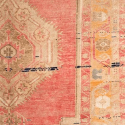 Vintage Ziza Wool Rug -Jungalow ScreenShot2023 03 31at10.05.56PM