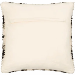 Zohra Shag Pillow 7 Zohra Shag Pillow -Jungalow bes003 detail back PhotoRoom