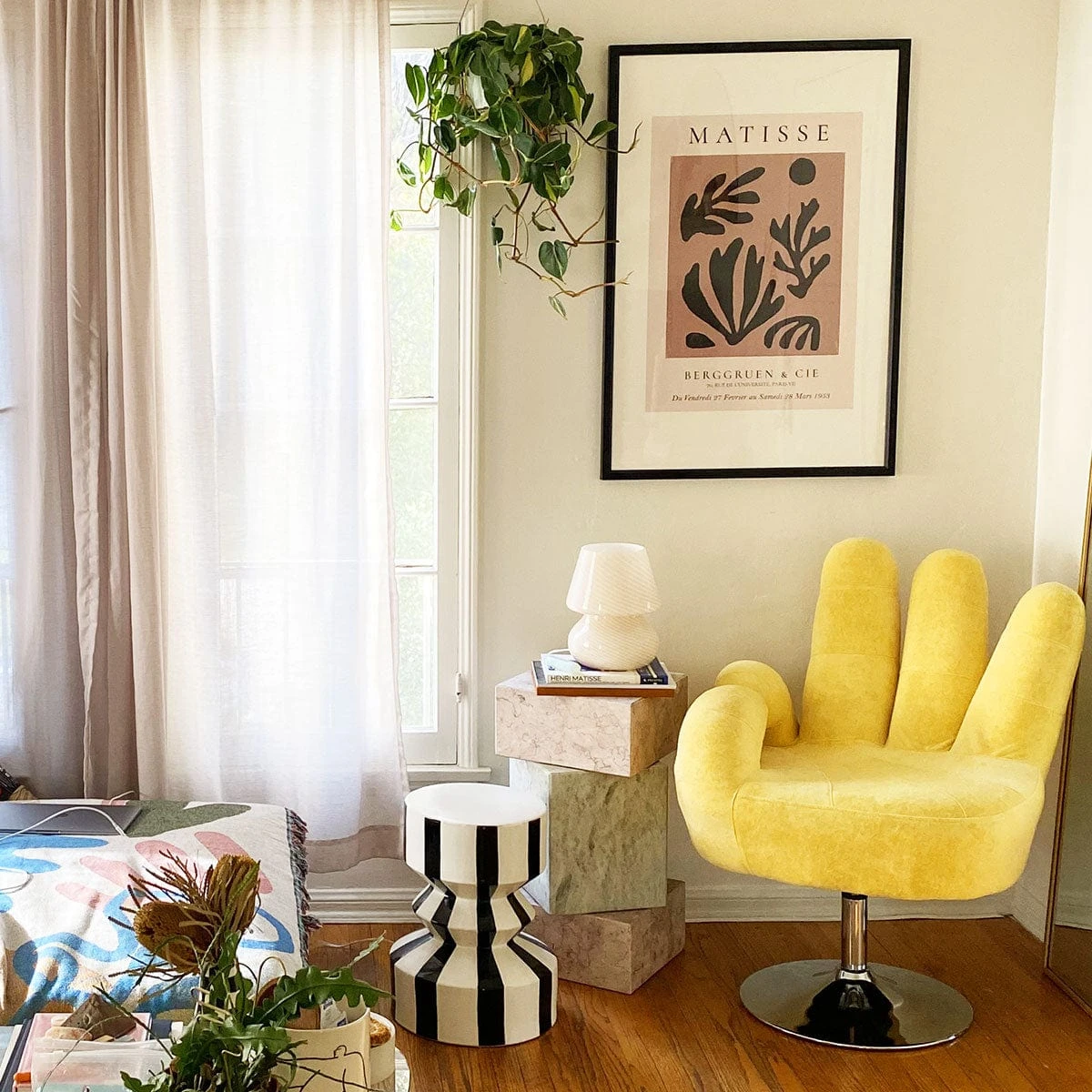 Jungalow Black Stripe Mali Zig Zag Stool By Justina Blakeney™ 3 Jungalow Black Stripe Mali Zig Zag Stool By Justina Blakeney™ - Image 3